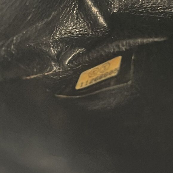 Chanel Reissue Patent Clutch - Picture 9 of 10